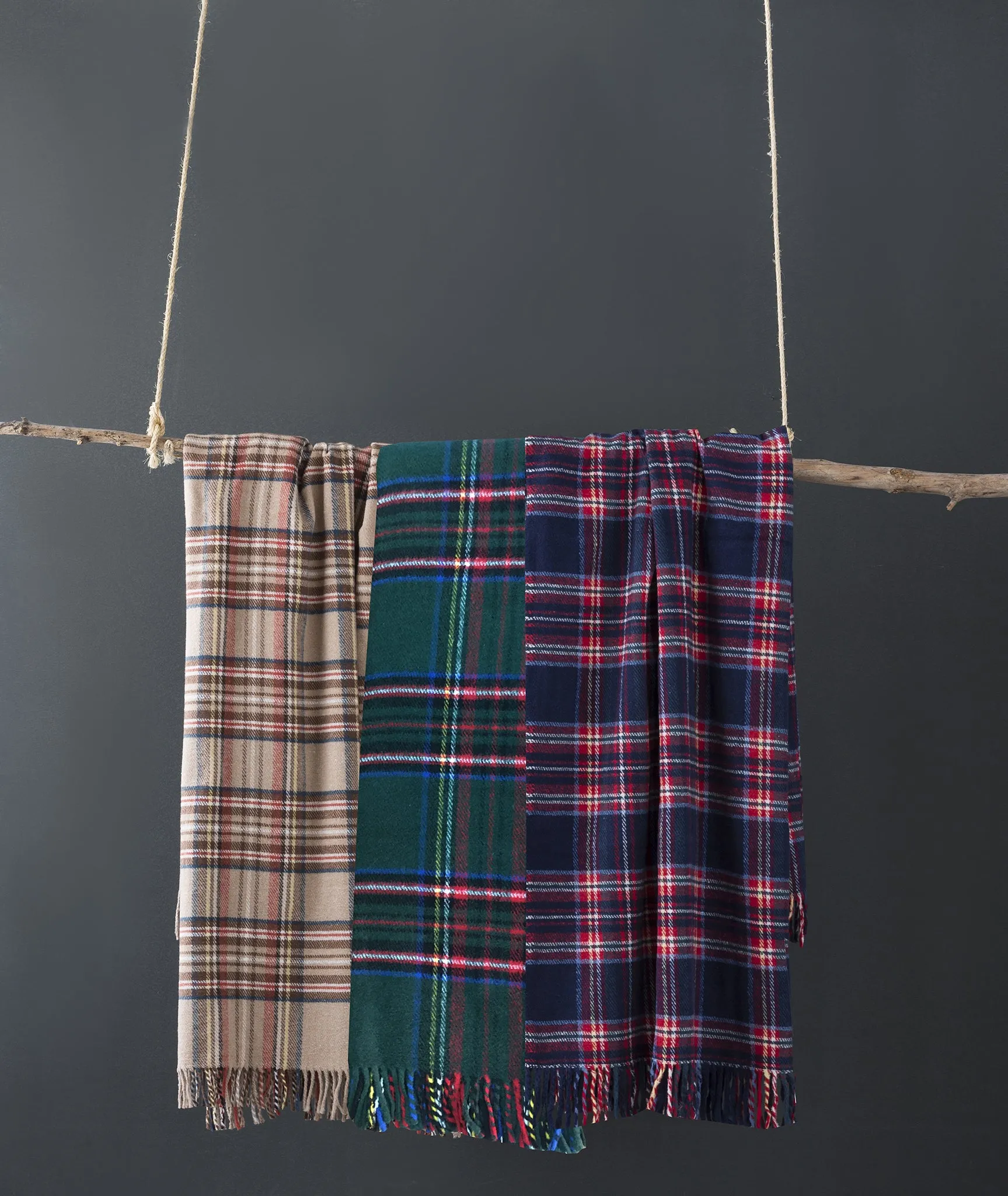 539 - Tartan Plaid Recycled Cotton Throw 51" x 67"