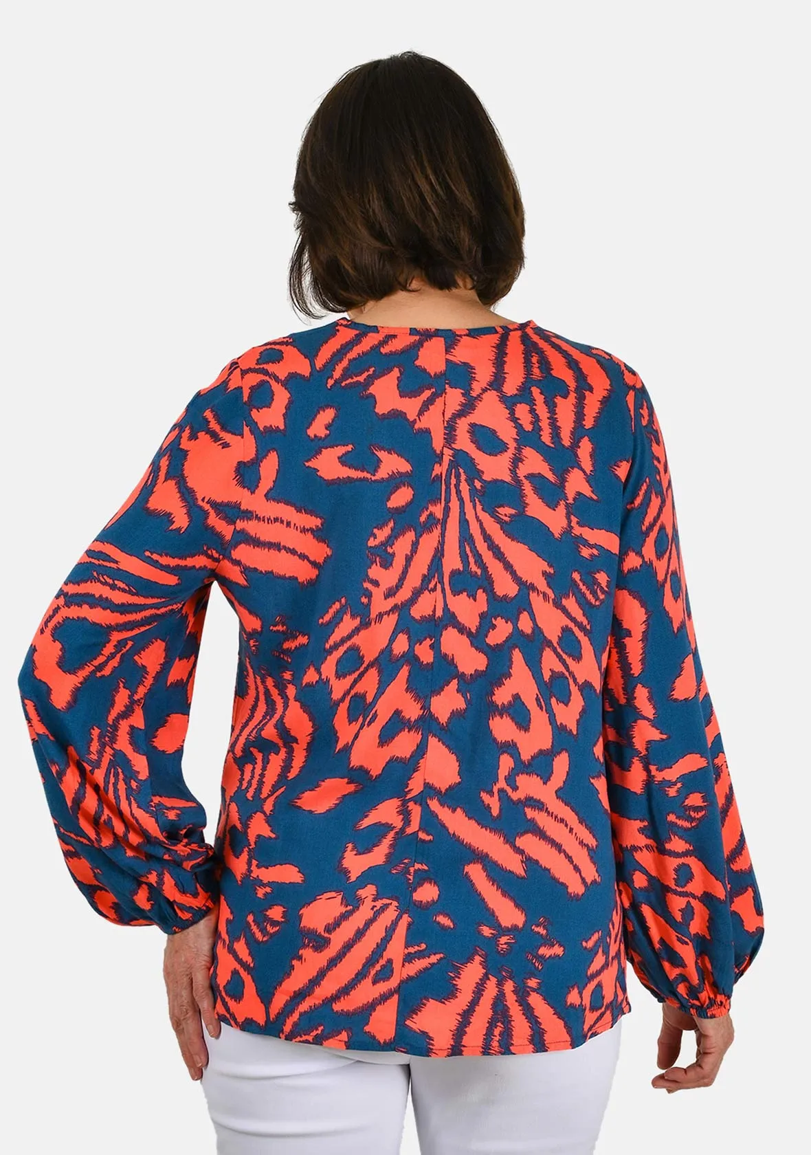 Long Sleeves Abstract Top