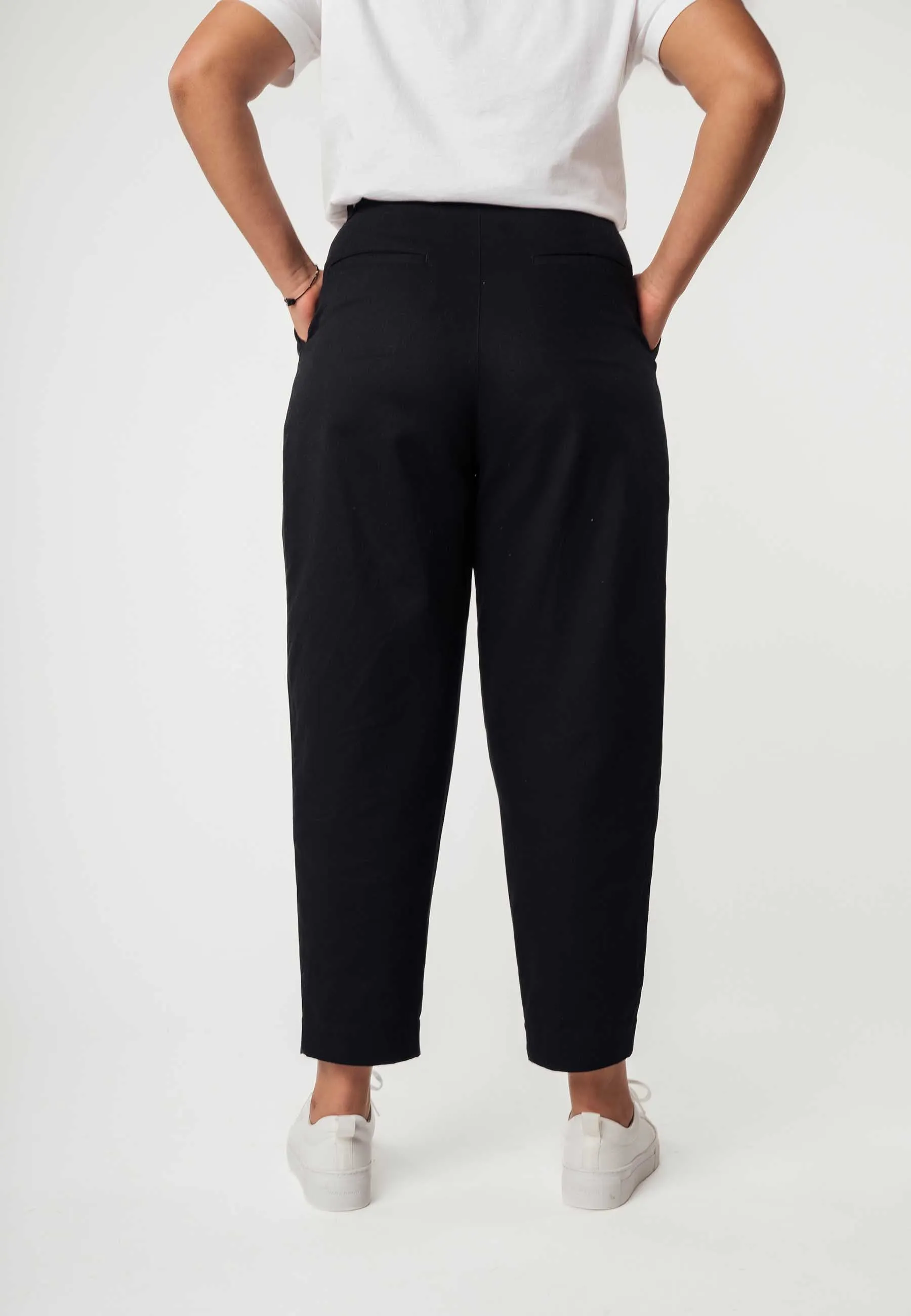 Mela Women Neha High Waisted Pleated Trousers