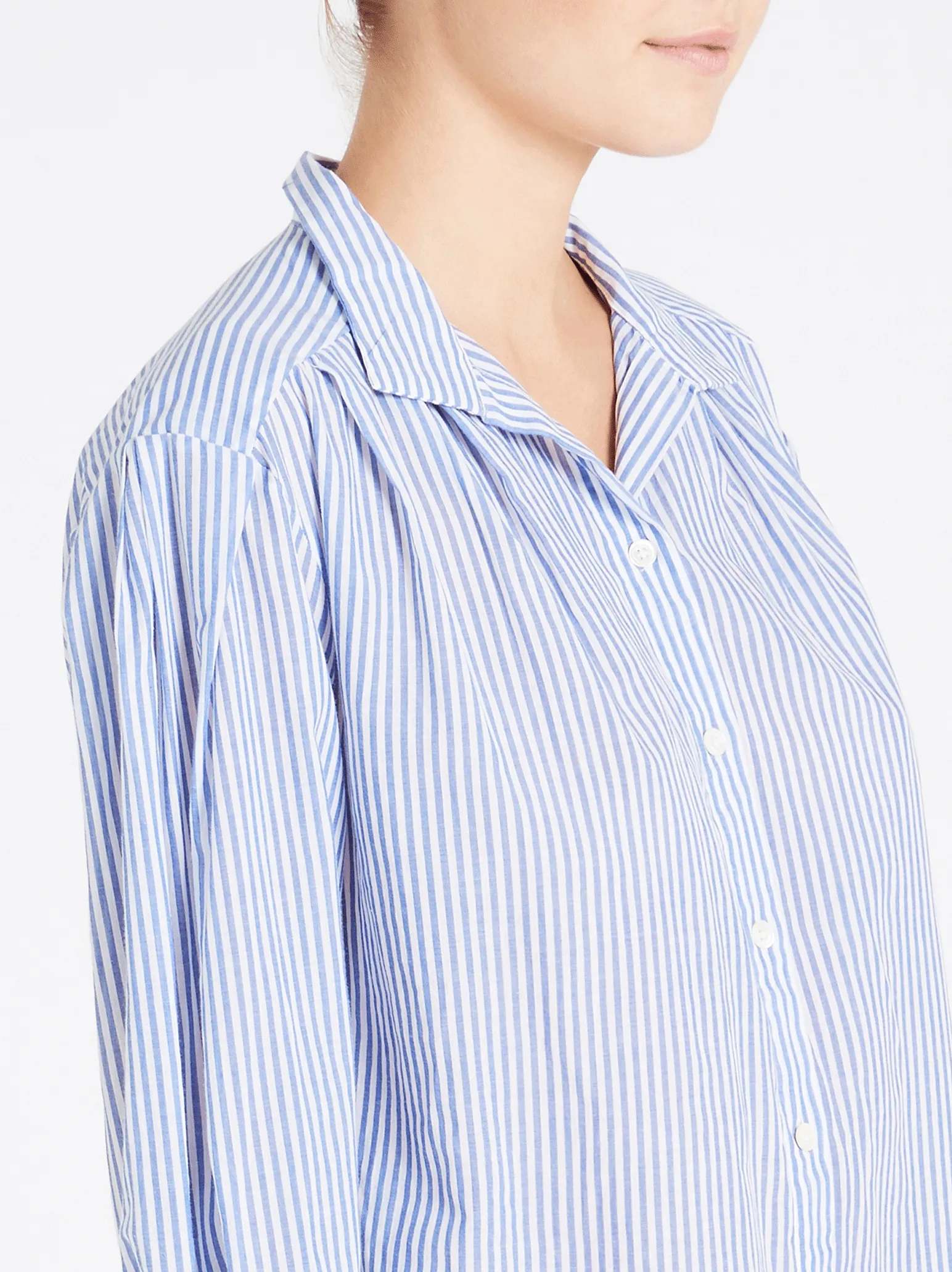 Pleated Clean Collar Shirt