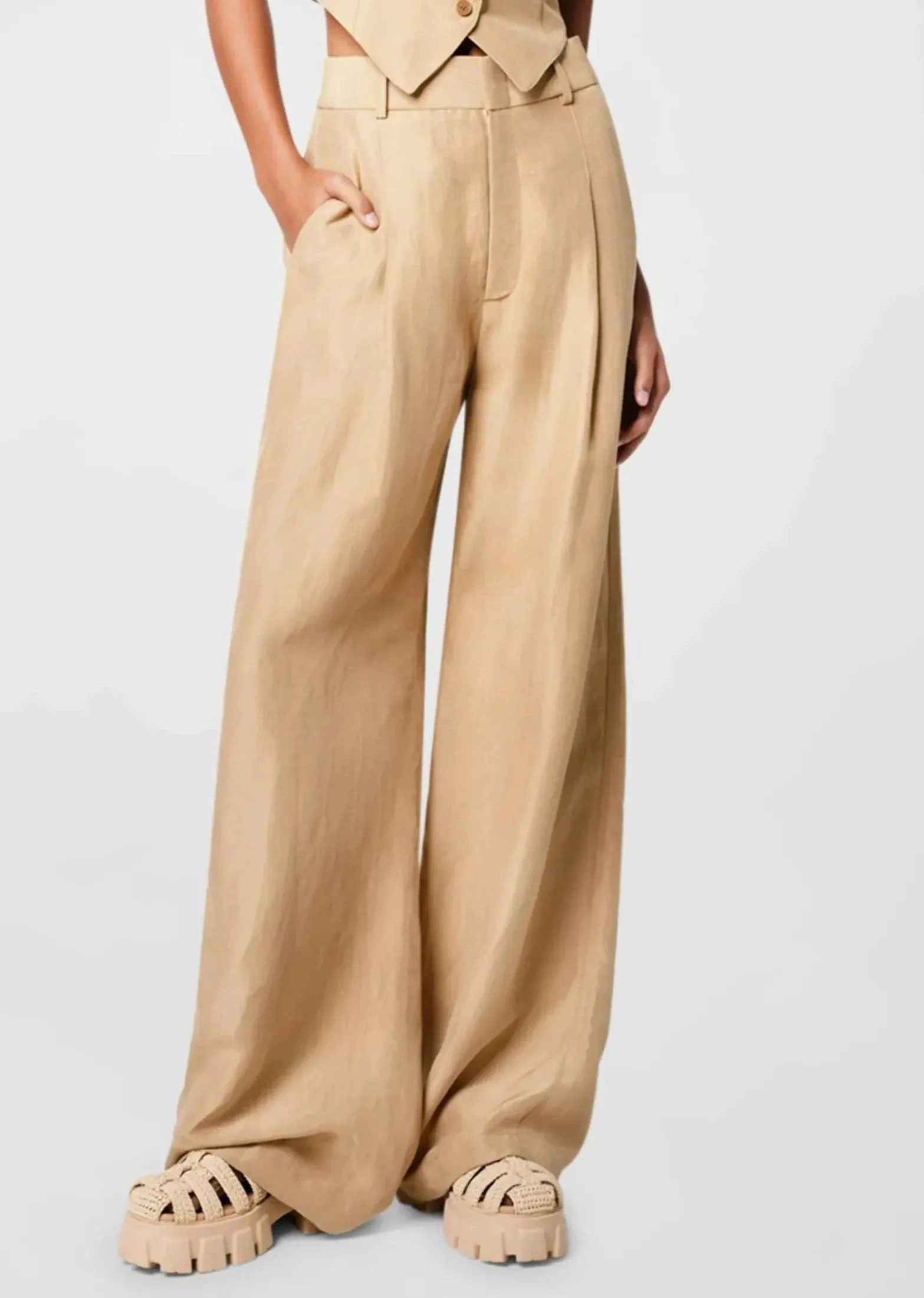 Pleated Trouser - Khaki