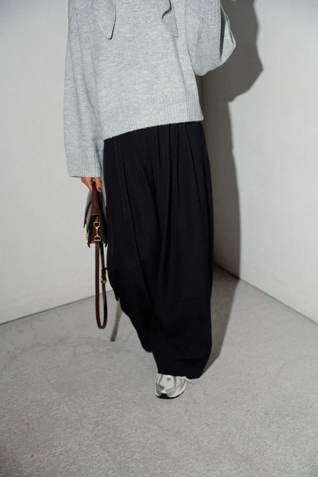 Sandy trousers black