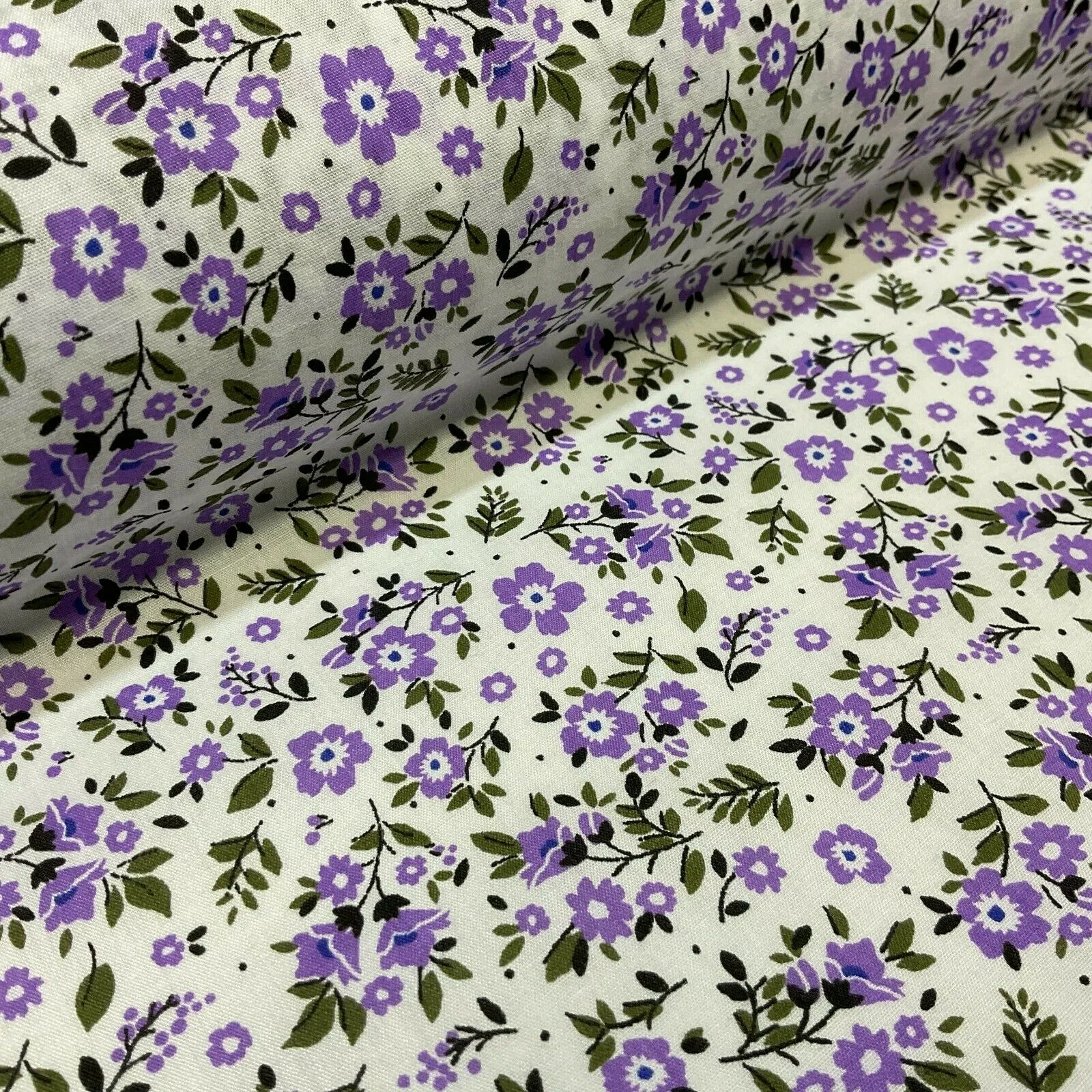 Small Floral Poly cotton printed lightweight fabric M1616