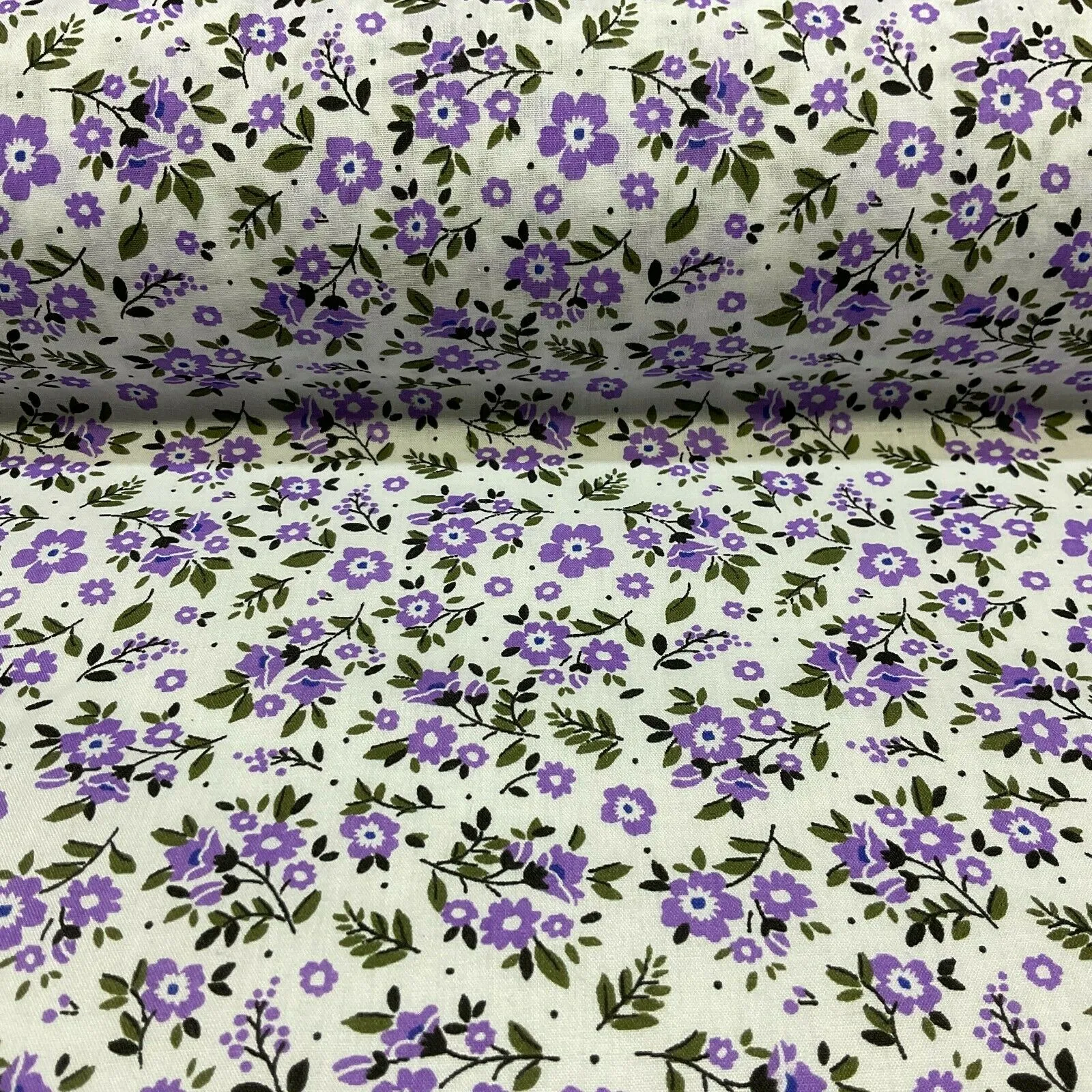 Small Floral Poly cotton printed lightweight fabric M1616