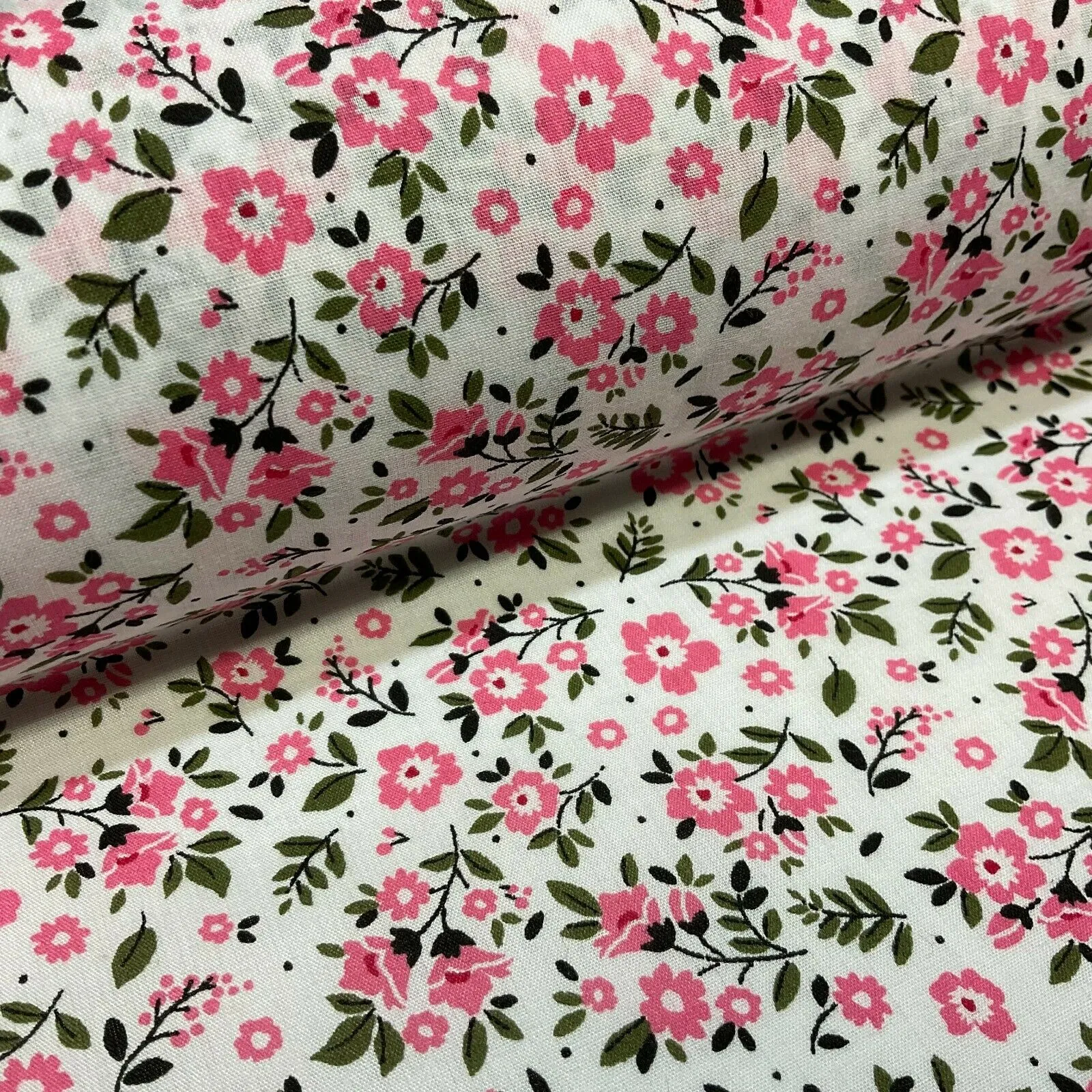 Small Floral Poly cotton printed lightweight fabric M1616