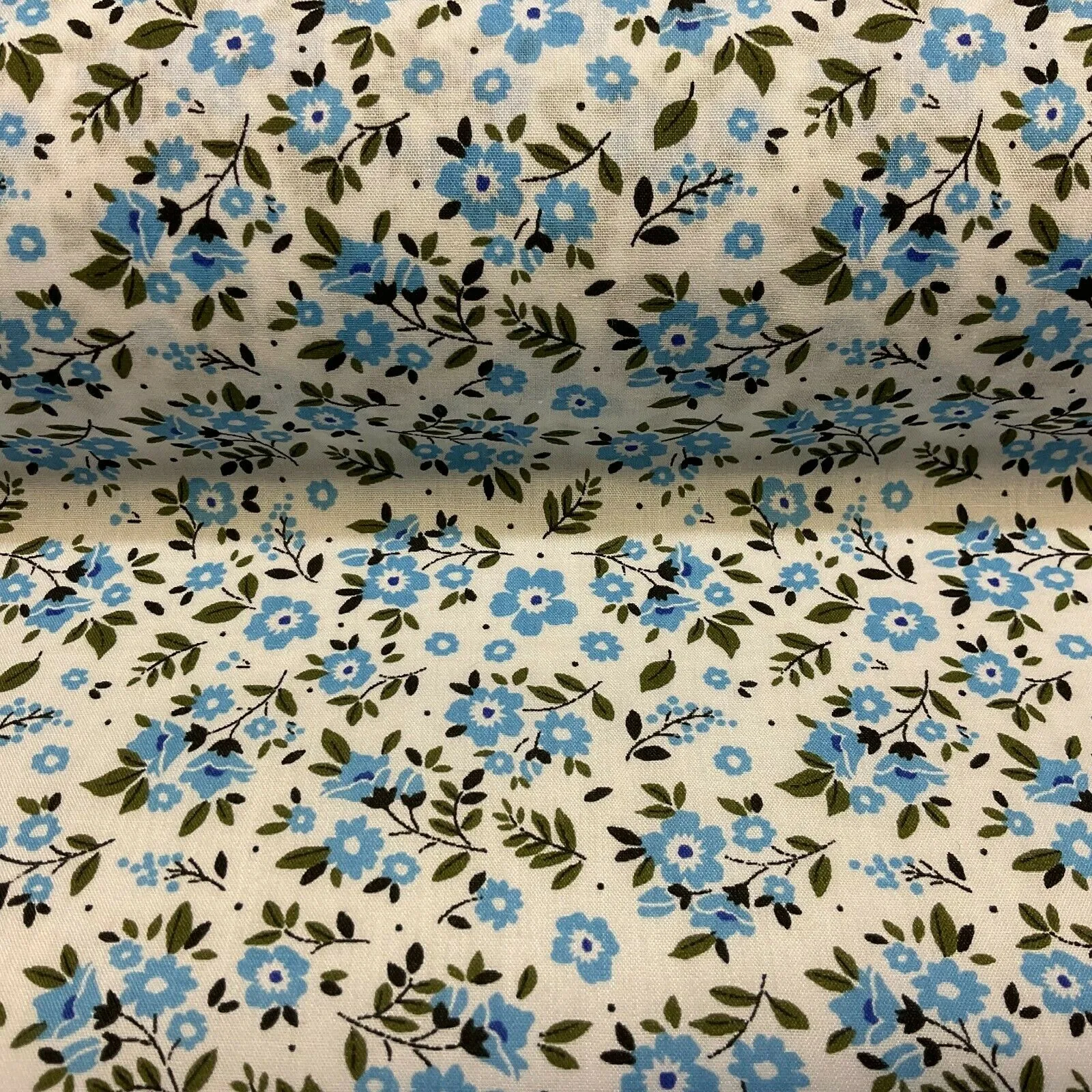 Small Floral Poly cotton printed lightweight fabric M1616