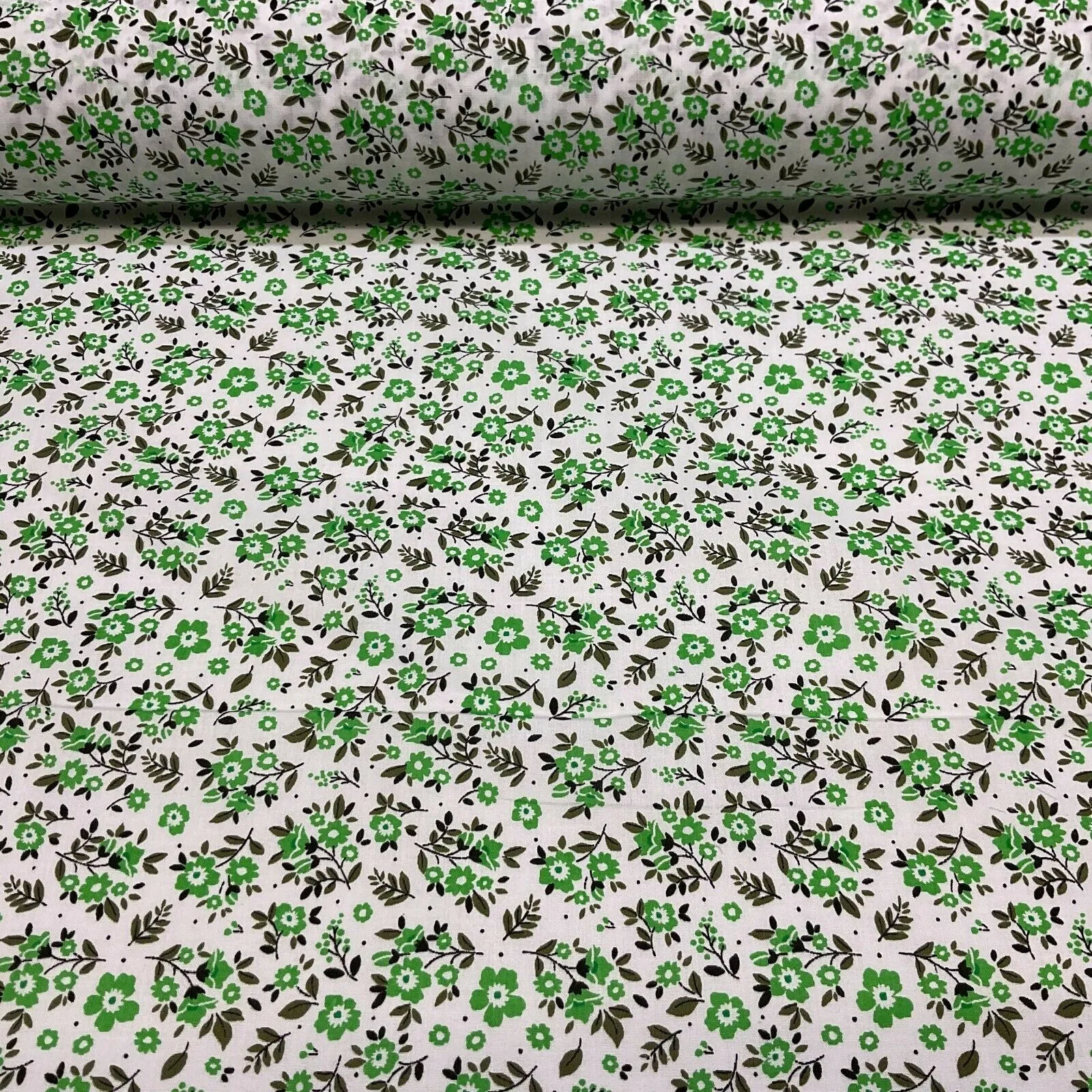 Small Floral Poly cotton printed lightweight fabric M1616