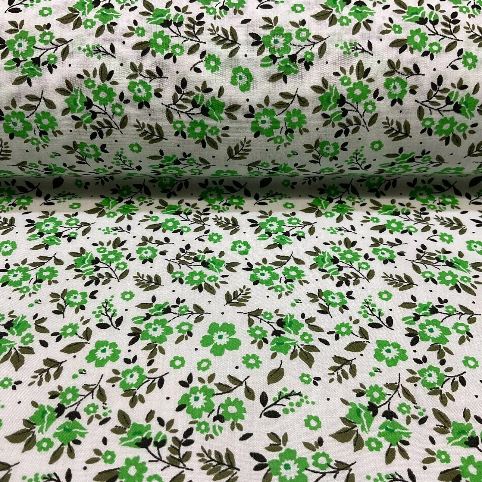 Small Floral Poly cotton printed lightweight fabric M1616