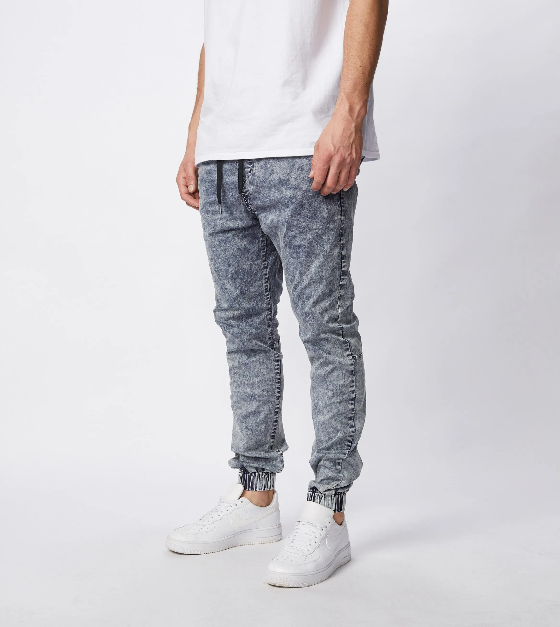 Sureshot Lightweight Jogger Blonde Acid