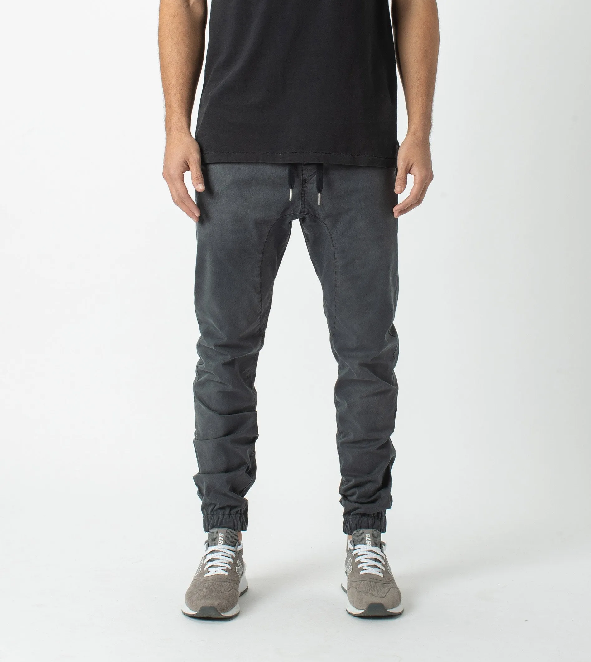 Sureshot Lightweight Jogger GD Black