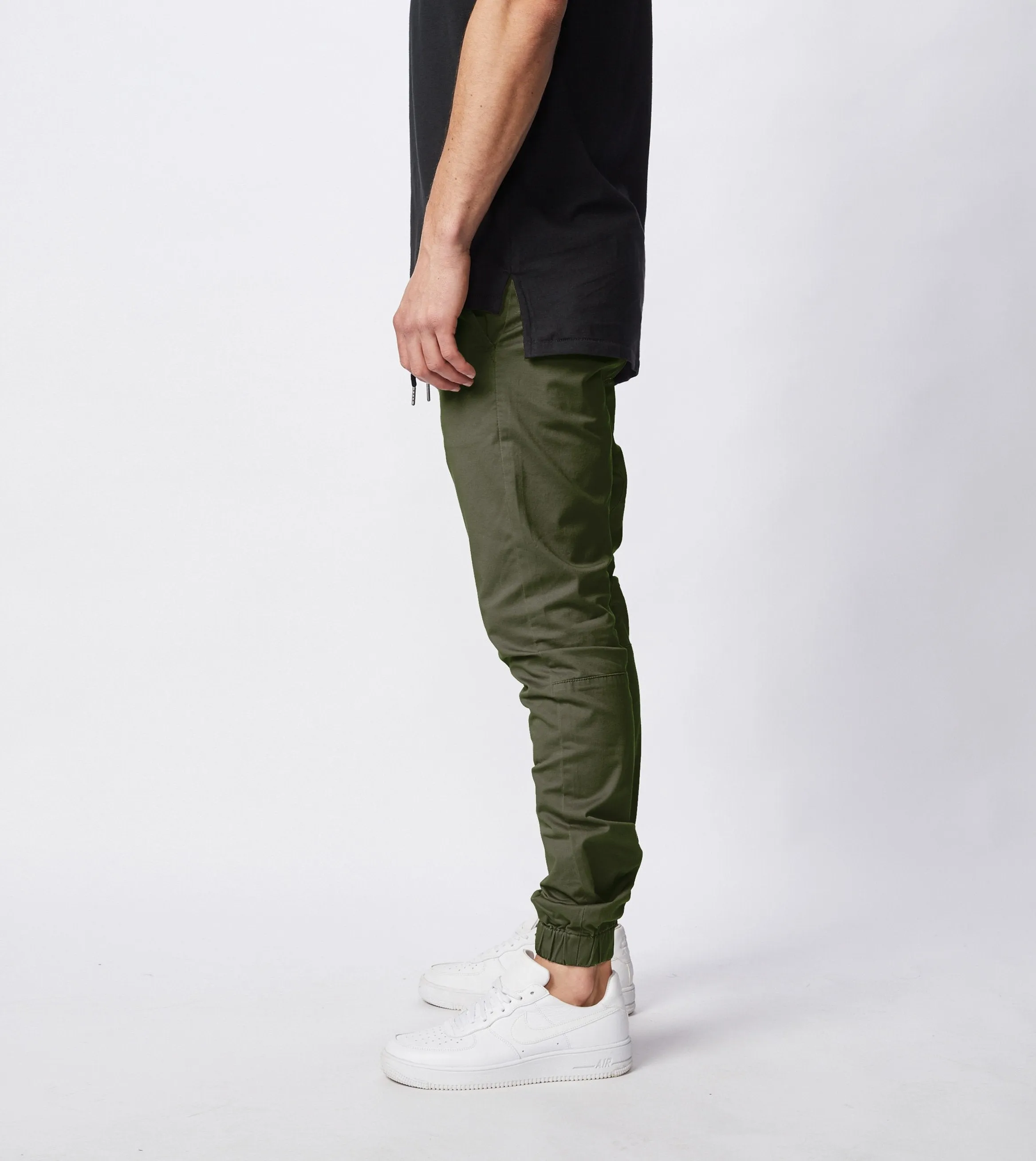 Sureshot Lightweight Jogger Military