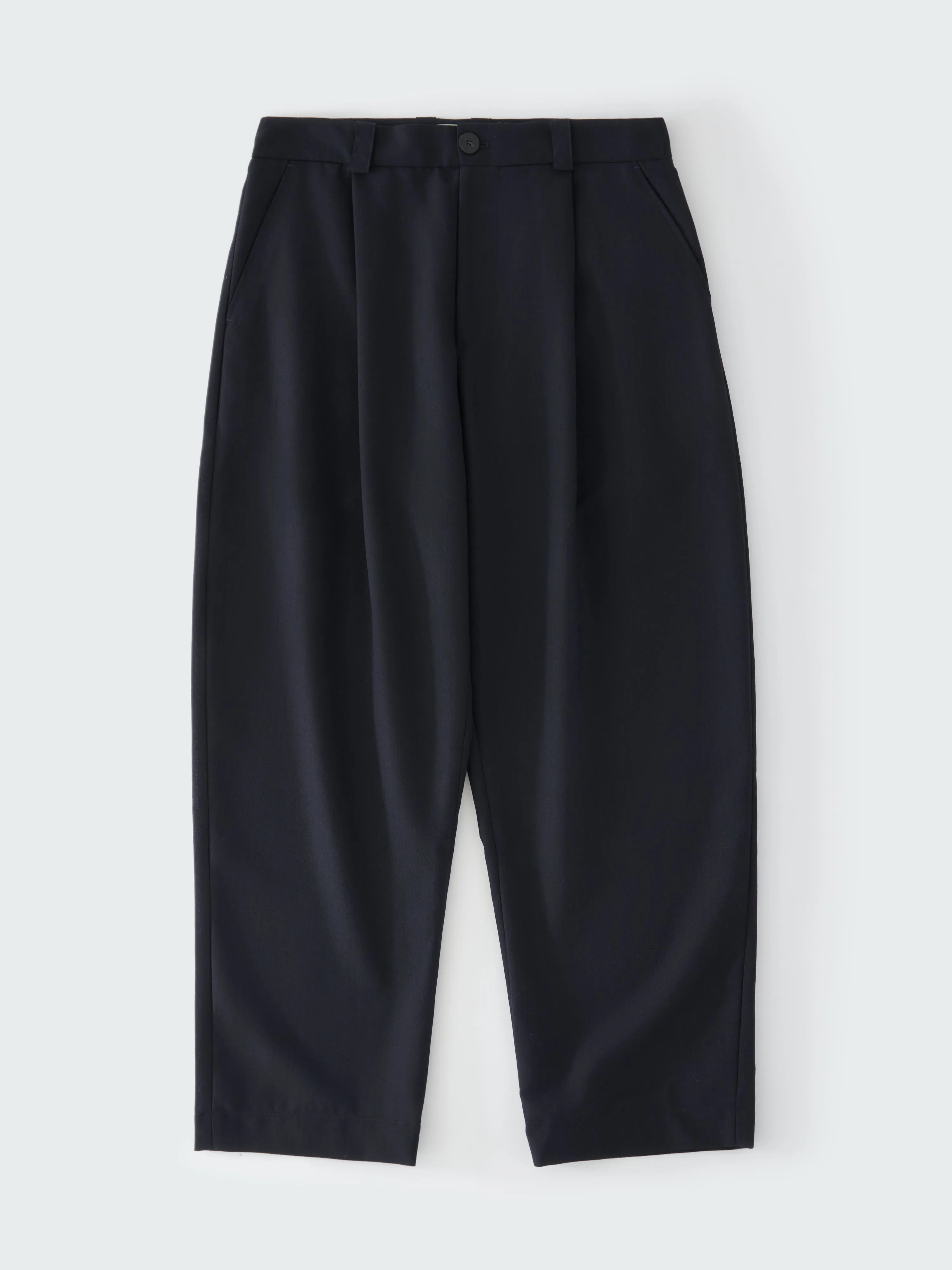 Tuck Tropical Wool Pant in Darkest Navy